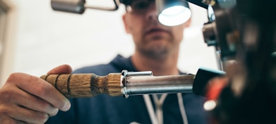 站点前沿栏目展示米兰品牌最新动态与入口